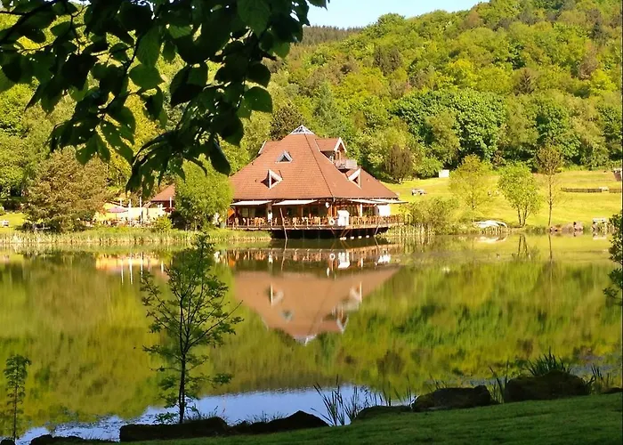 The Cozy Cottage